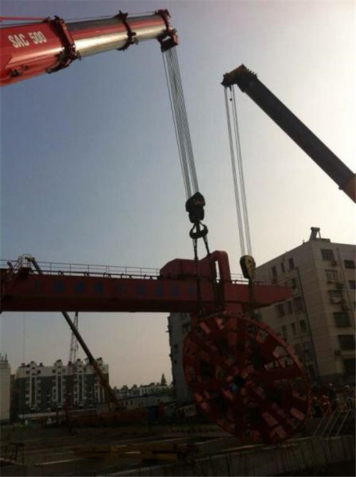 乌海市吊车起重机如何安装钢丝绳使用安全?